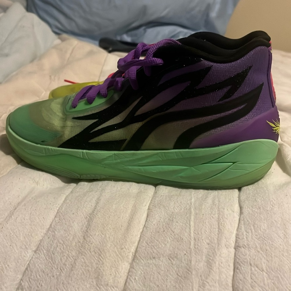 Rick and Morty size 8